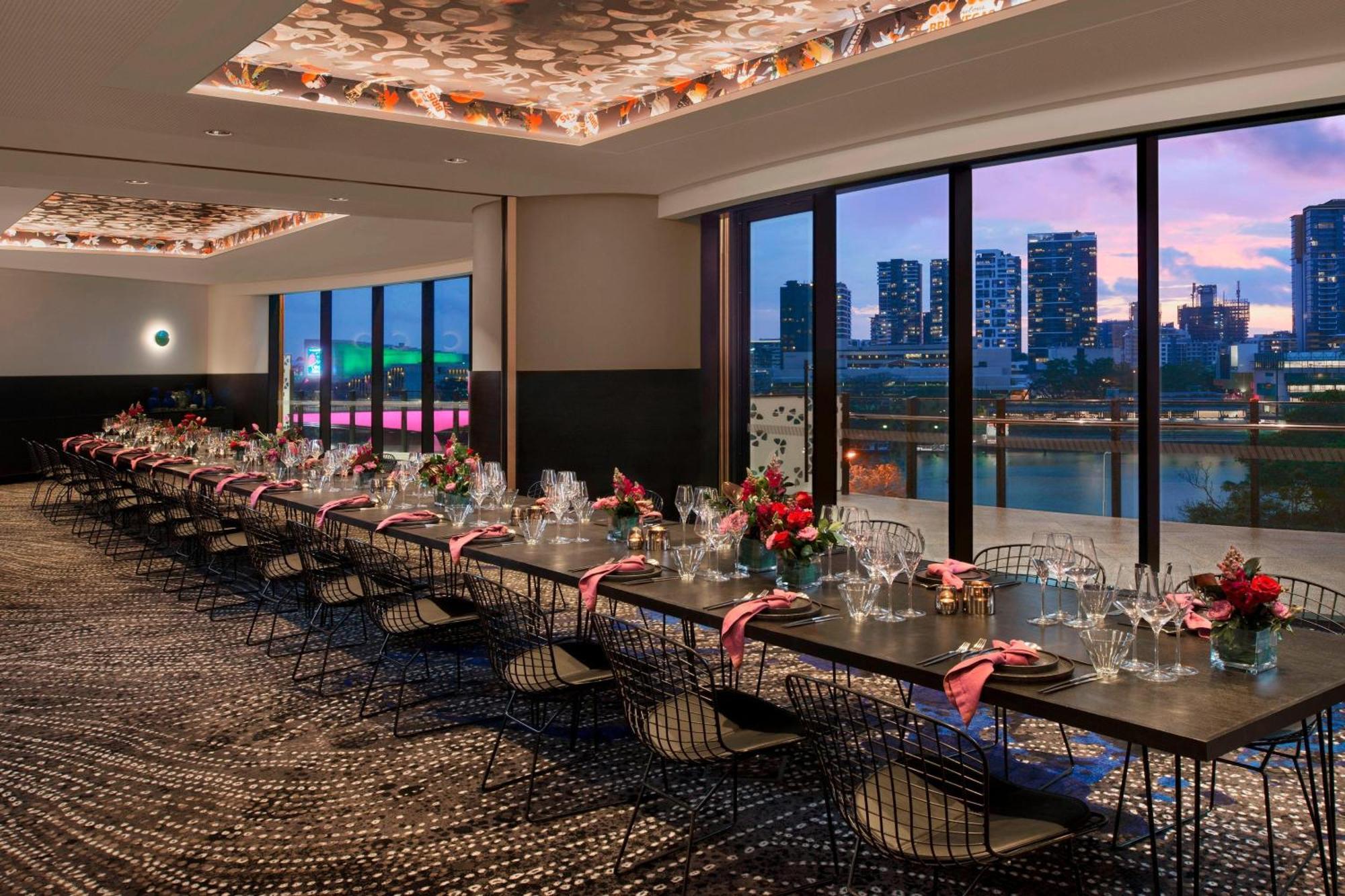 Hotel W Brisbane Exterior foto The Riverbank